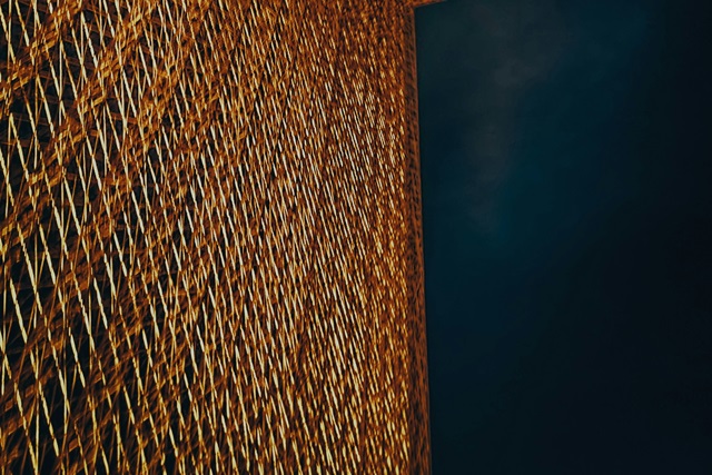 Maty wiklinowe impregnowane – czy warto zainwestować w dodatkową ochronę?